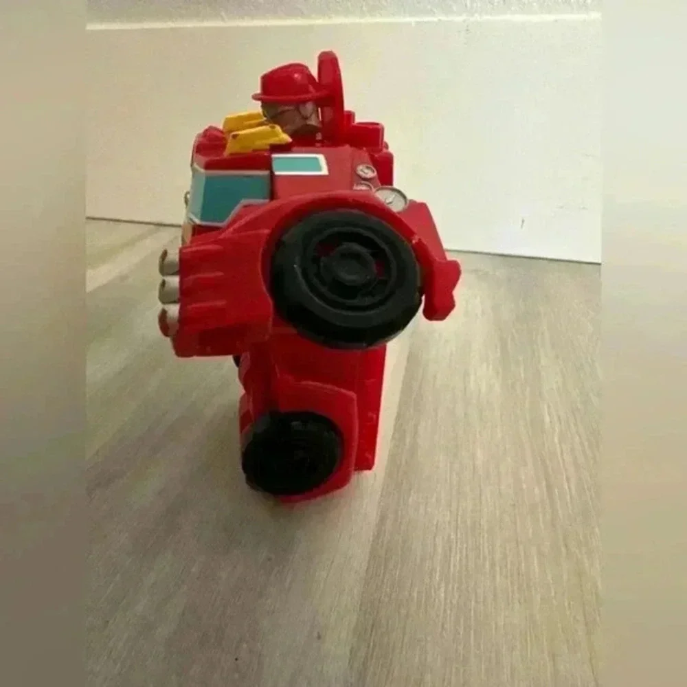 Transformers Rescue Bots Rescan Heatwave the Fire-Bot Truck Playskool Heroes Toy